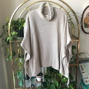 Oatmeal Knit Pullover Poncho Sweater with Ties by Ann Taylor Loft size XS/S